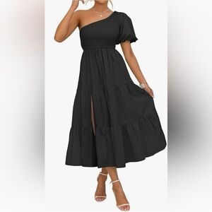 NWOT ZESICA Women's Boho Summer One Shoulder Short Sleeve Smocked